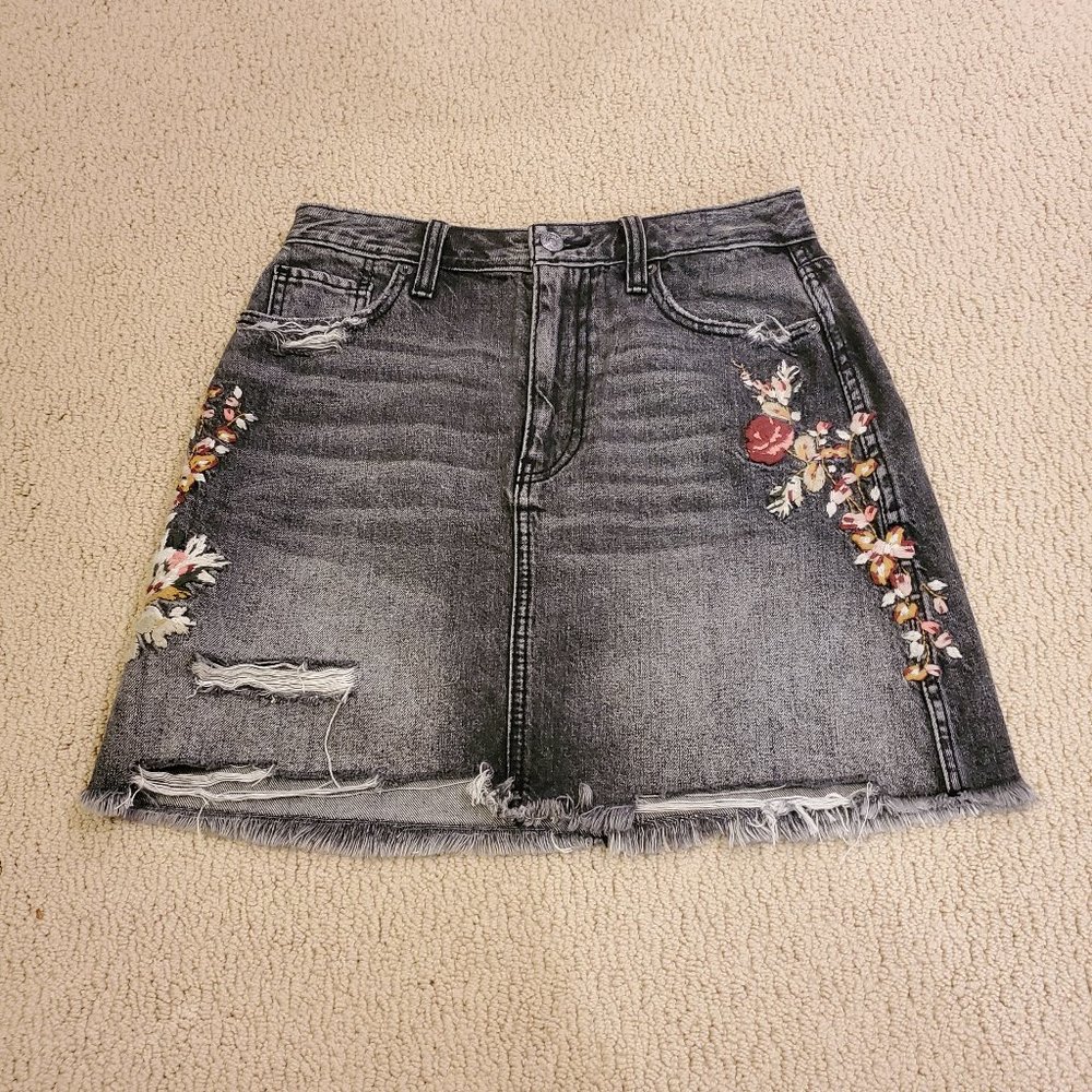 Abercrombie & Fitch Embroidered Denim Skirt